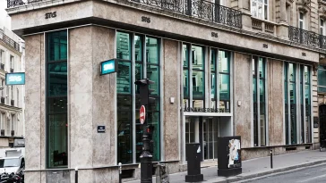 Sneakersnstuff fermeture boutique